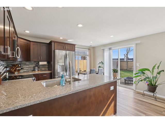 2488 Sw TAYLOR Dr, Mc Minnville, OR 97128