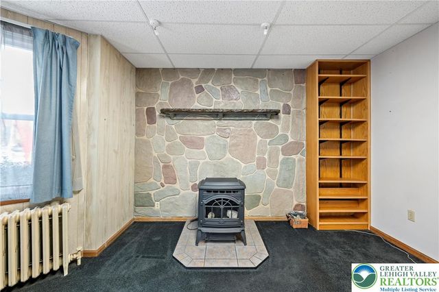 322 Belvidere Street, Nazareth Boro, PA 18064