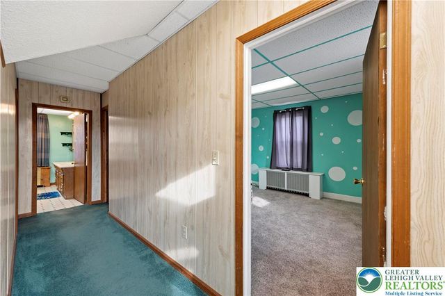 322 Belvidere Street, Nazareth Boro, PA 18064