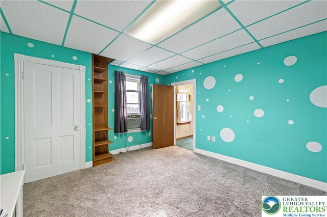 322 Belvidere Street, Nazareth Boro, PA 18064