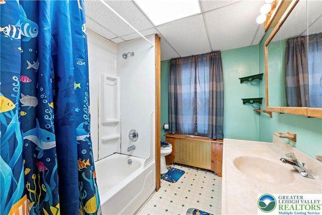 322 Belvidere Street, Nazareth Boro, PA 18064