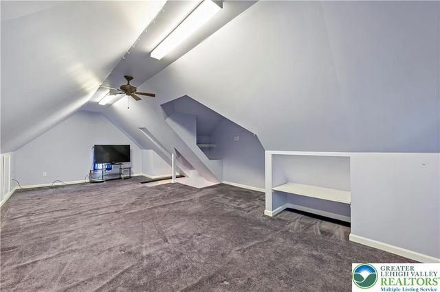 322 Belvidere Street, Nazareth Boro, PA 18064