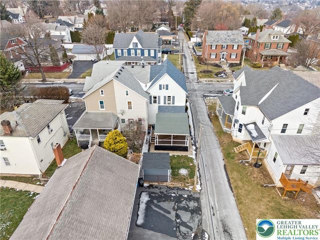 322 Belvidere Street, Nazareth Boro, PA 18064