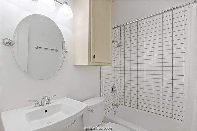 1503 Alpine Circle A-D, College Station, TX 77840