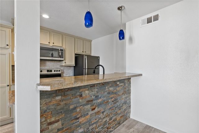 1503 Alpine Circle A-D, College Station, TX 77840