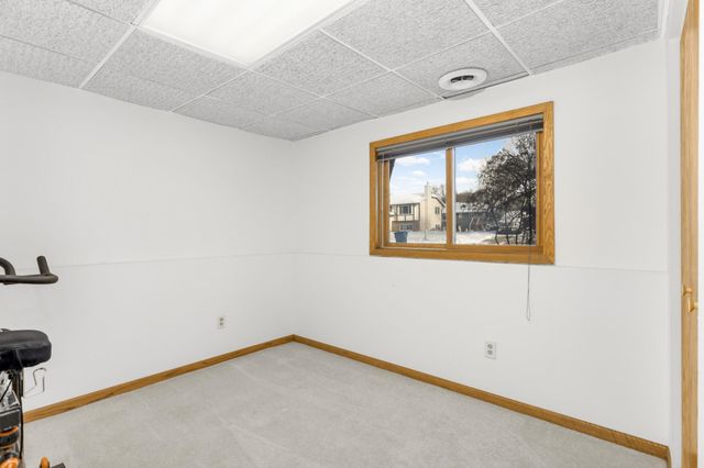 3007 Thunder Bay Road, Little Canada, MN 55117