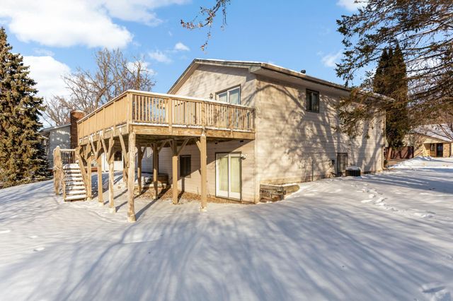 3007 Thunder Bay Road, Little Canada, MN 55117