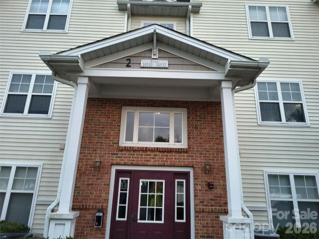 10518 Hill Point Court 10518, Charlotte, NC 28262