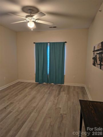 10518 Hill Point Court 10518, Charlotte, NC 28262