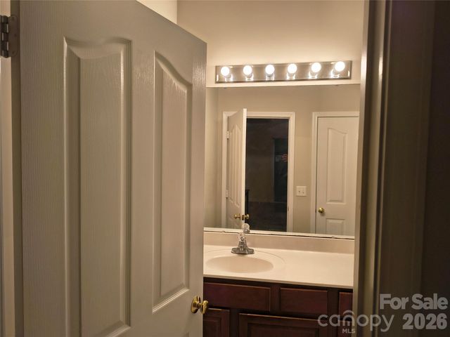 10518 Hill Point Court 10518, Charlotte, NC 28262