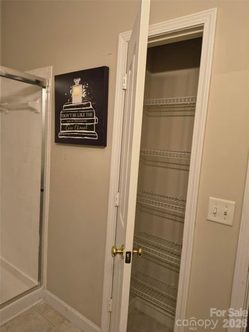 10518 Hill Point Court 10518, Charlotte, NC 28262