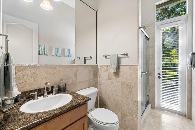 9504 SW 89th Place, Miami, FL 33176