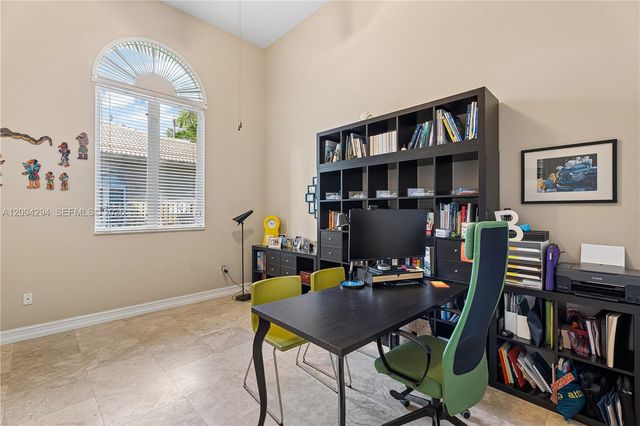 9504 SW 89th Place, Miami, FL 33176