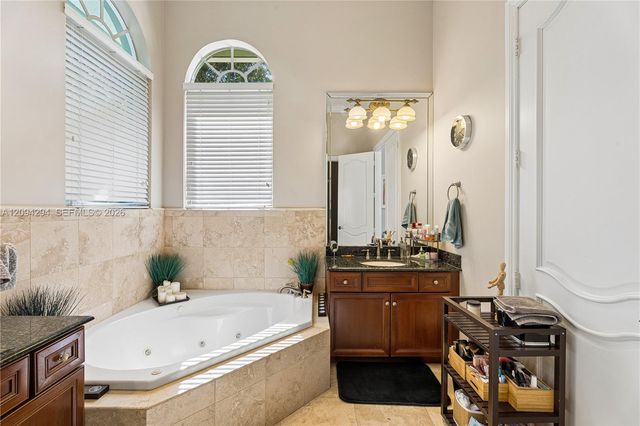 9504 SW 89th Place, Miami, FL 33176
