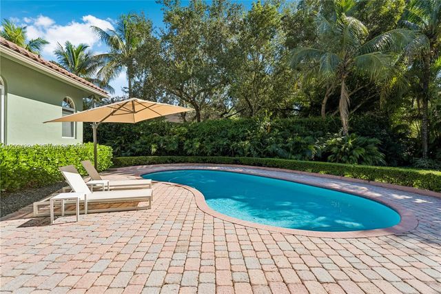 9504 SW 89th Place, Miami, FL 33176