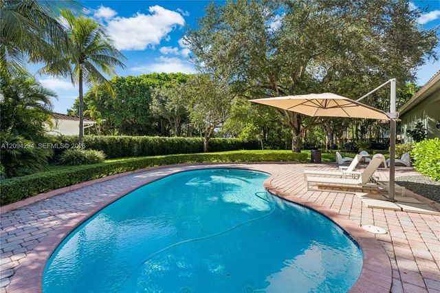 9504 SW 89th Place, Miami, FL 33176
