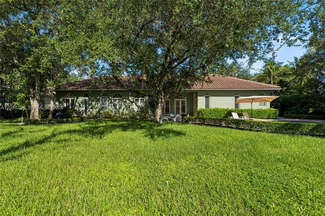 9504 SW 89th Place, Miami, FL 33176