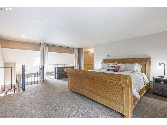 3500 Ne WEST DEVILS LAKE Rd 15, Lincoln City, OR 97367