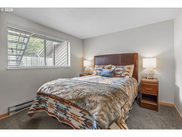3500 Ne WEST DEVILS LAKE Rd 15, Lincoln City, OR 97367