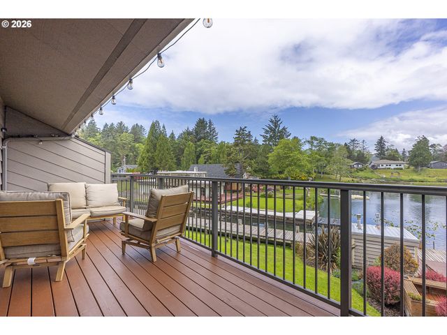 3500 Ne WEST DEVILS LAKE Rd 15, Lincoln City, OR 97367