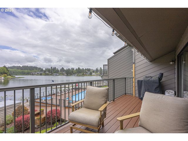 3500 Ne WEST DEVILS LAKE Rd 15, Lincoln City, OR 97367