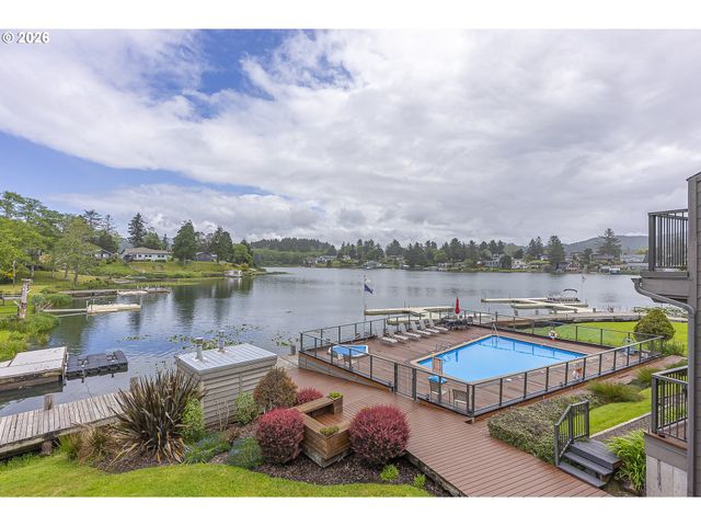 3500 Ne WEST DEVILS LAKE Rd 15, Lincoln City, OR 97367