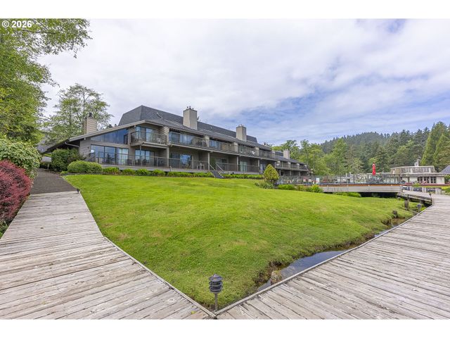 3500 Ne WEST DEVILS LAKE Rd 15, Lincoln City, OR 97367