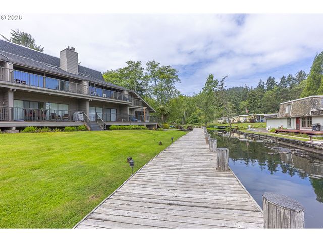 3500 Ne WEST DEVILS LAKE Rd 15, Lincoln City, OR 97367