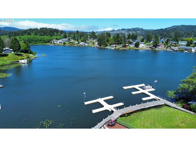 3500 Ne WEST DEVILS LAKE Rd 15, Lincoln City, OR 97367