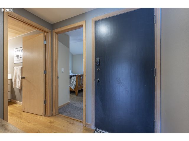 3500 Ne WEST DEVILS LAKE Rd 15, Lincoln City, OR 97367