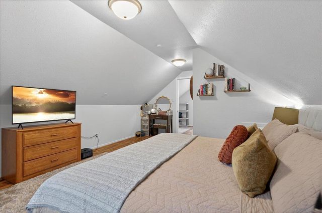 2024 Mulberry Street, Waterloo, IA 50703