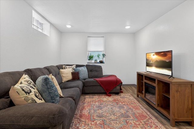 2024 Mulberry Street, Waterloo, IA 50703