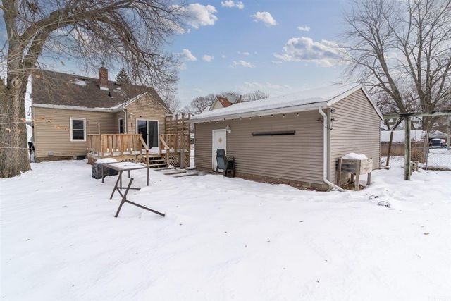 2024 Mulberry Street, Waterloo, IA 50703