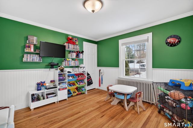 10 Hammer Place, Branford, CT 06405