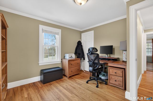 10 Hammer Place, Branford, CT 06405