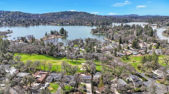 12353 Torrey Pines Dr, Auburn, CA 95602