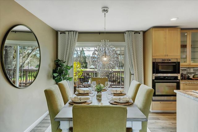 12353 Torrey Pines Dr, Auburn, CA 95602