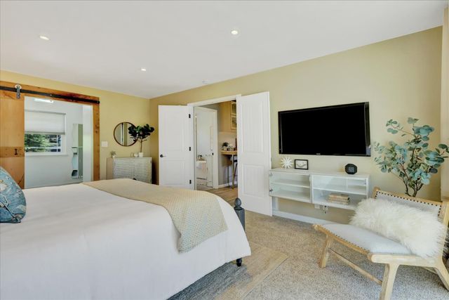 12353 Torrey Pines Dr, Auburn, CA 95602