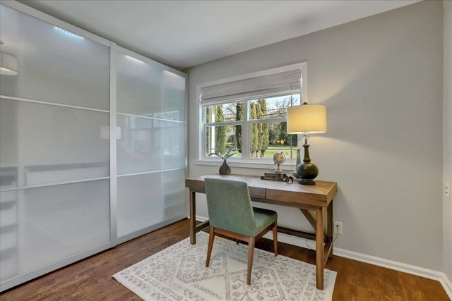 12353 Torrey Pines Dr, Auburn, CA 95602