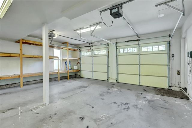 12353 Torrey Pines Dr, Auburn, CA 95602