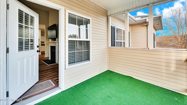 1922 Tara Court 204, Greenville, NC 27858