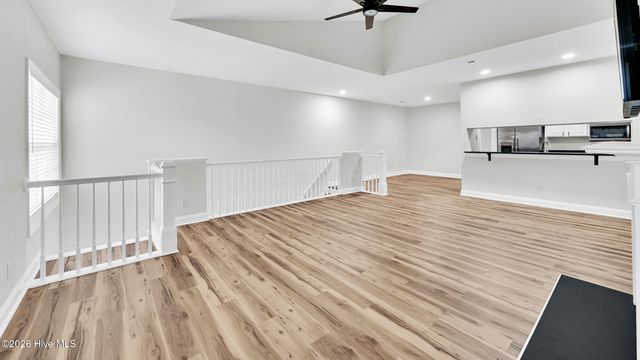 1922 Tara Court 204, Greenville, NC 27858