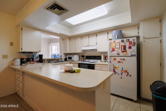 755 N STEWART --, Mesa, AZ 85201