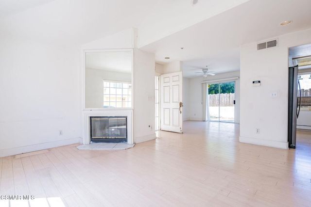 9245 Woodman Avenue 7, Arleta, CA 91331