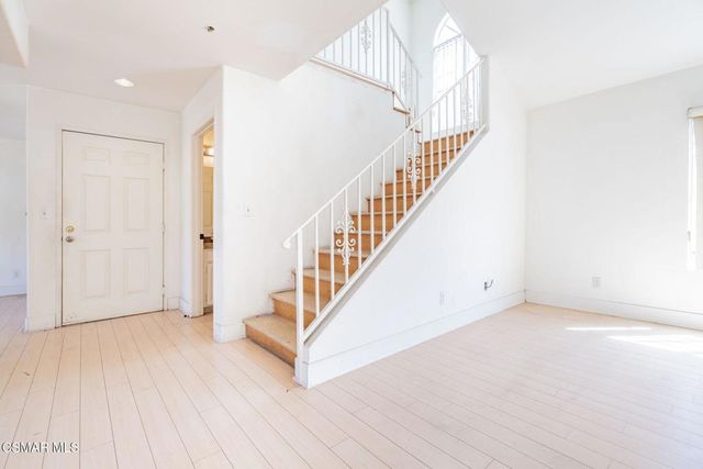 9245 Woodman Avenue 7, Arleta, CA 91331