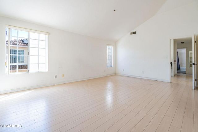 9245 Woodman Avenue 7, Arleta, CA 91331