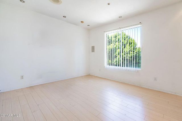 9245 Woodman Avenue 7, Arleta, CA 91331