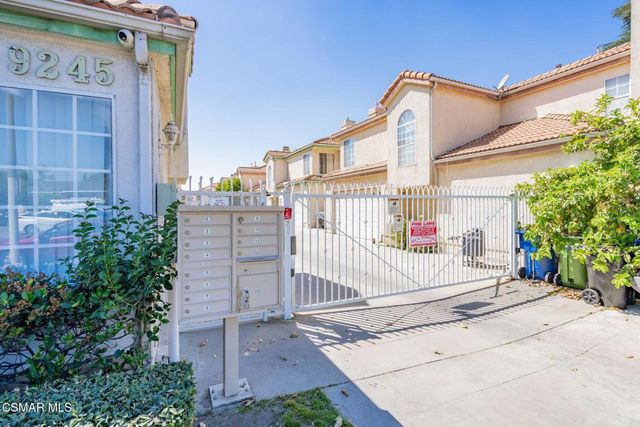 9245 Woodman Avenue 7, Arleta, CA 91331