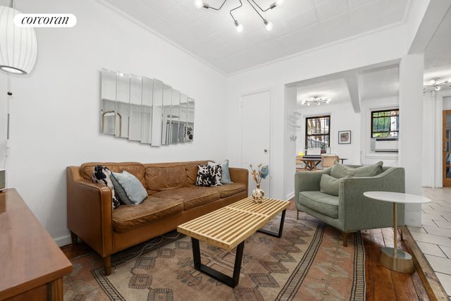 430 VANDERBILT Avenue, New York City, NY 11238