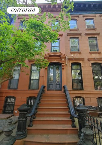 430 VANDERBILT Avenue, New York City, NY 11238